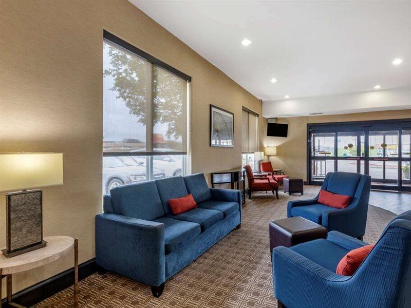 Comfort Suites West Dallas-Cockrell Hill Extérieur photo