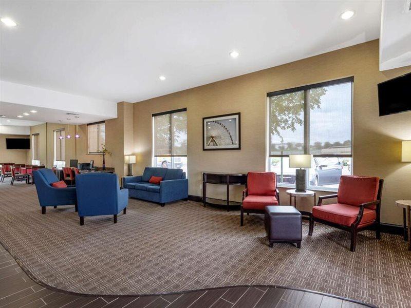 Comfort Suites West Dallas-Cockrell Hill Extérieur photo