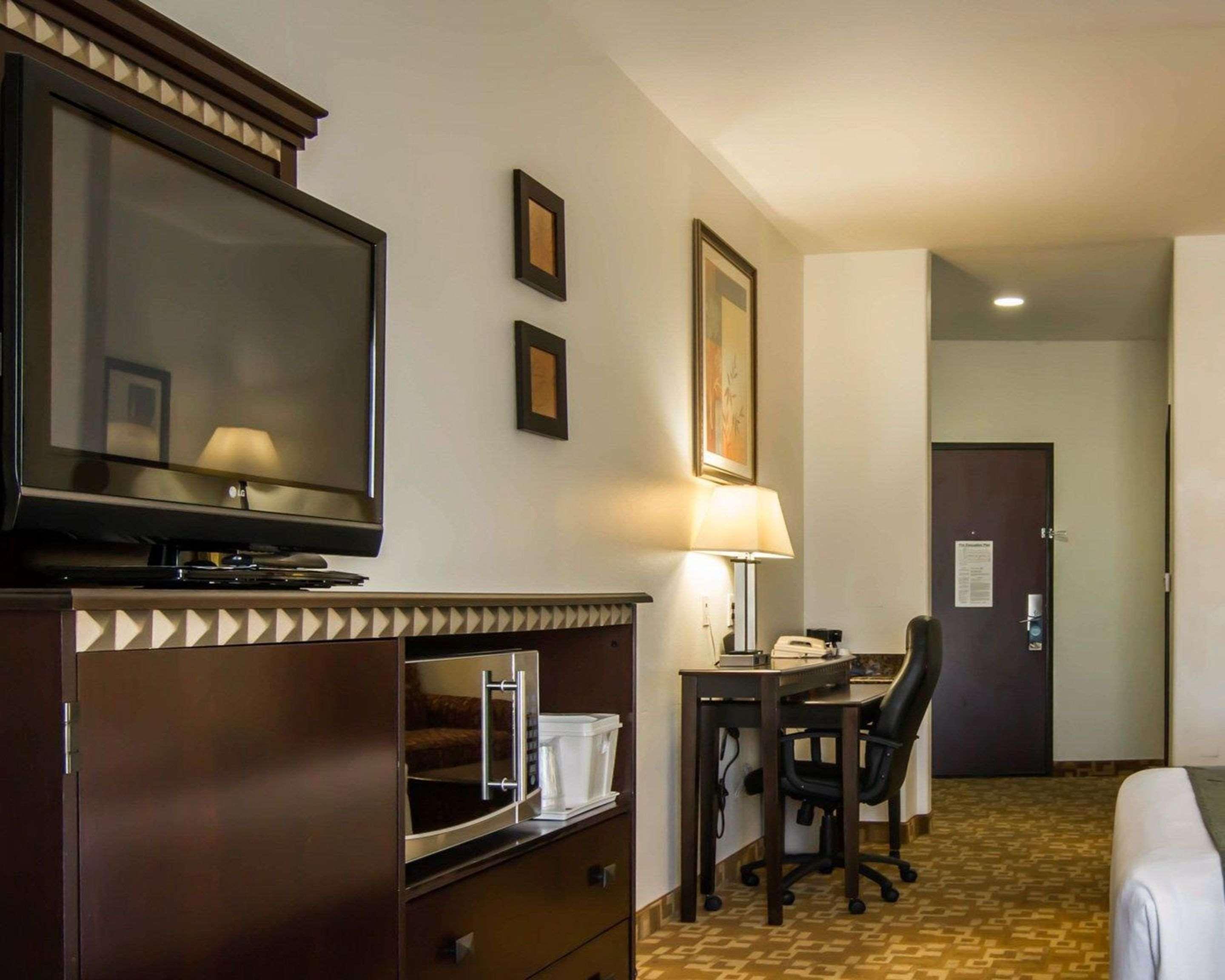 Comfort Suites West Dallas-Cockrell Hill Extérieur photo