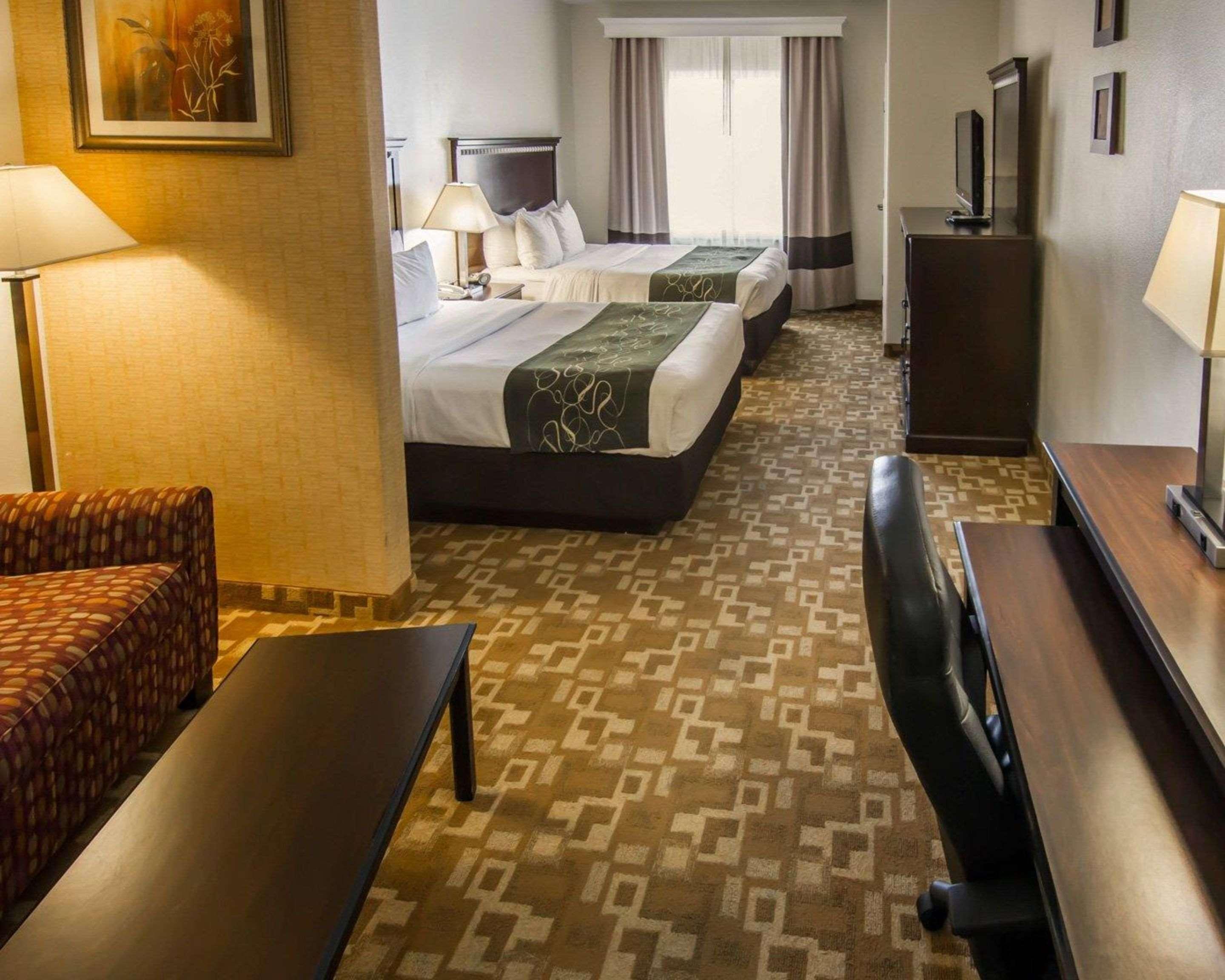 Comfort Suites West Dallas-Cockrell Hill Extérieur photo