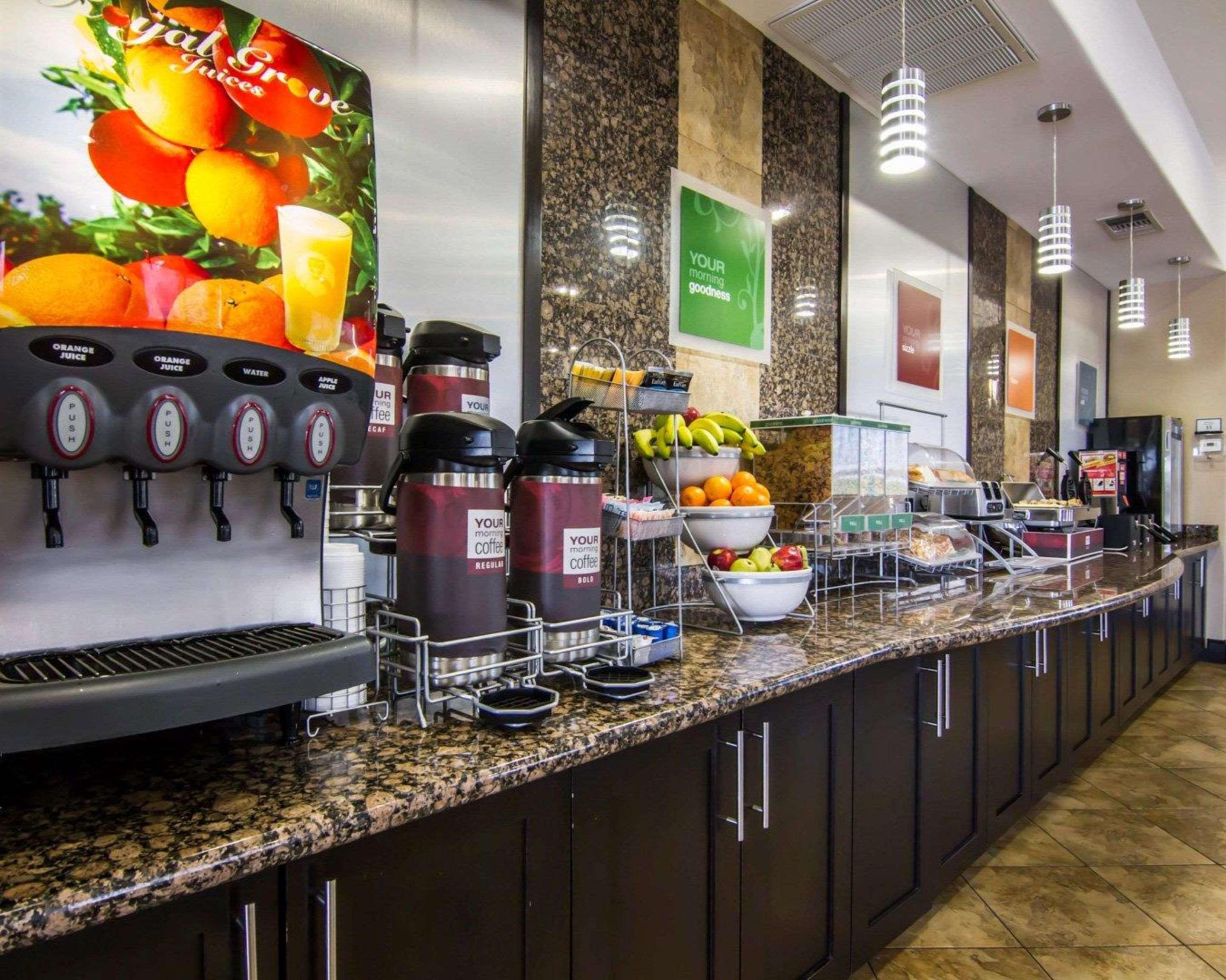 Comfort Suites West Dallas-Cockrell Hill Extérieur photo