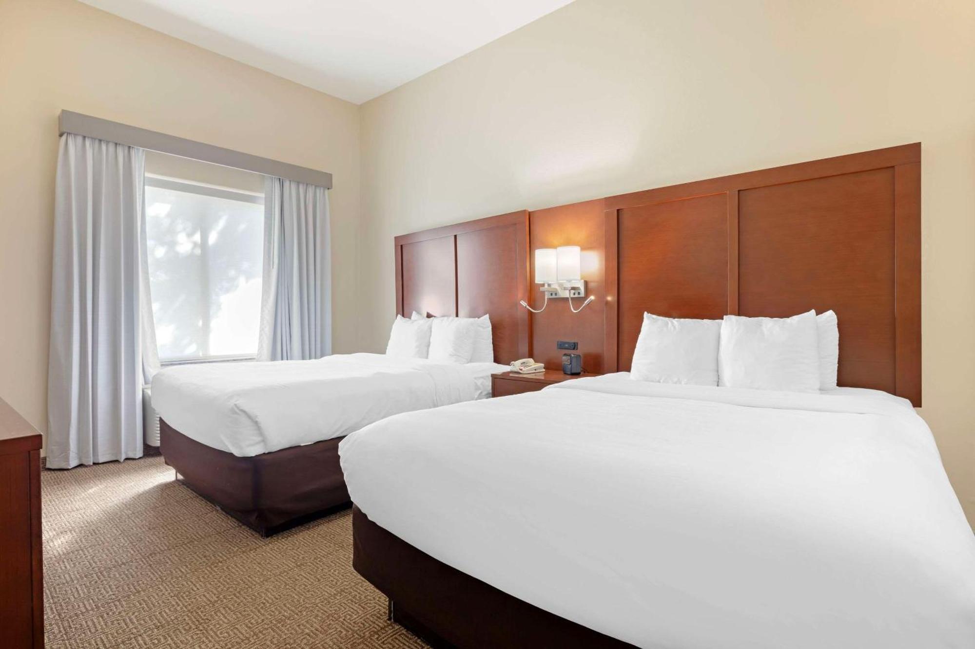 Comfort Suites West Dallas-Cockrell Hill Extérieur photo